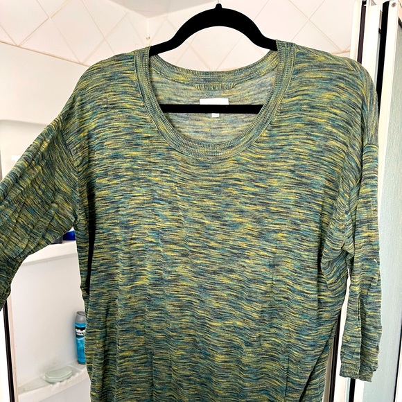 Wilfred Green Sweater - Picture 1 of 2